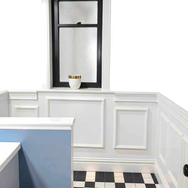 Fluted Panel Window & Door Casing Ekena 4" H x 5/8" P, Primed-8